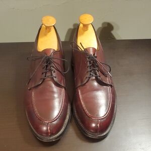 Allen Edmonds Burgundy Leather Oxfords